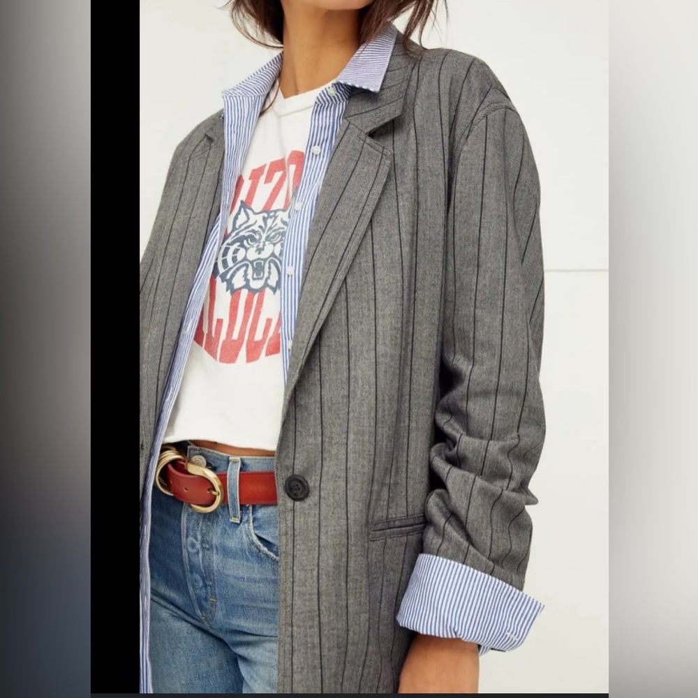 We The Free Beckett Boyfriend Blazer Gray Pinstripe | Size Small - Picture 1 of 6